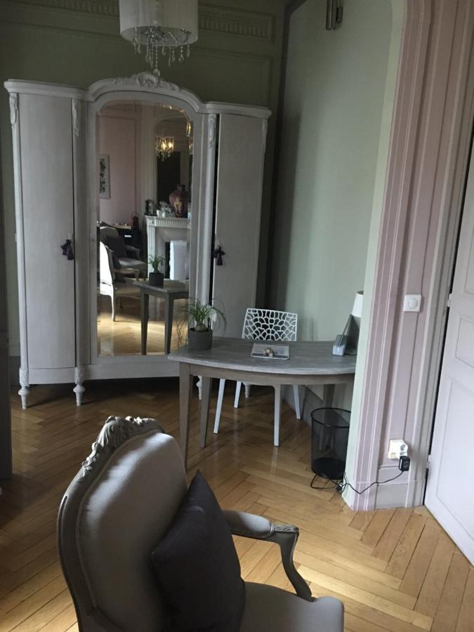 Guesthouse La Villae Mazamet ภายนอก รูปภาพ