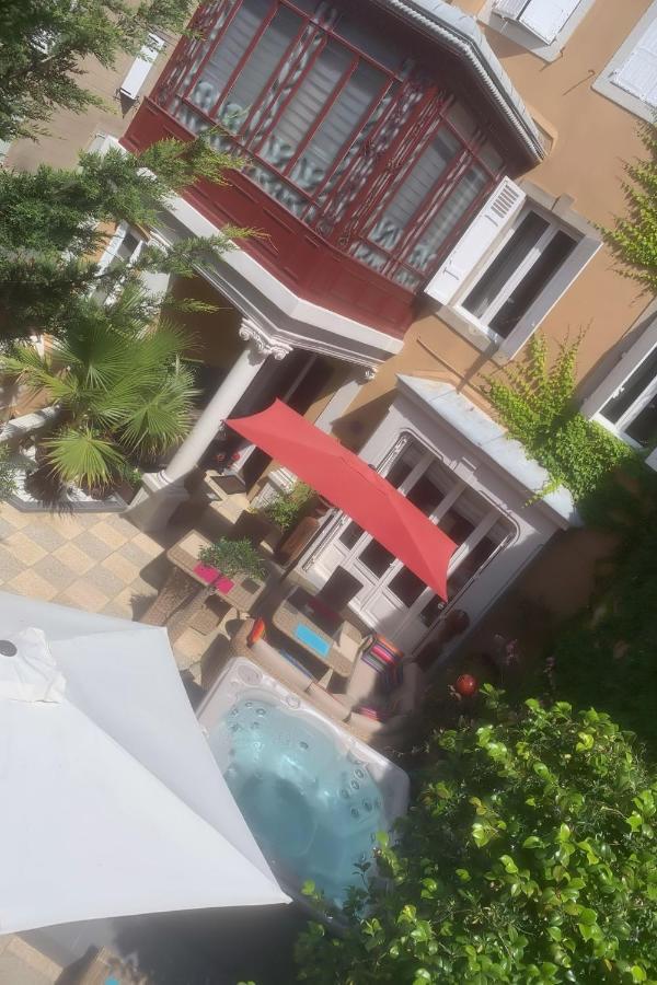 Guesthouse La Villae Mazamet ภายนอก รูปภาพ