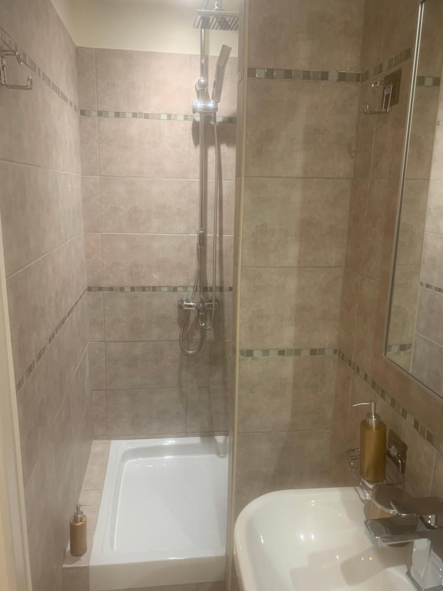 Guesthouse La Villae Mazamet ภายนอก รูปภาพ