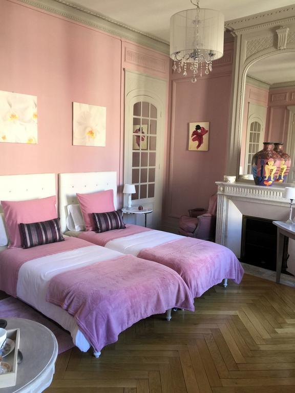 Guesthouse La Villae Mazamet ภายนอก รูปภาพ