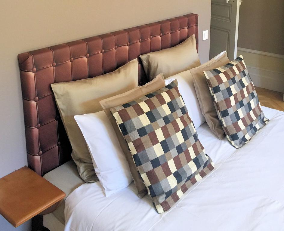 Guesthouse La Villae Mazamet ภายนอก รูปภาพ